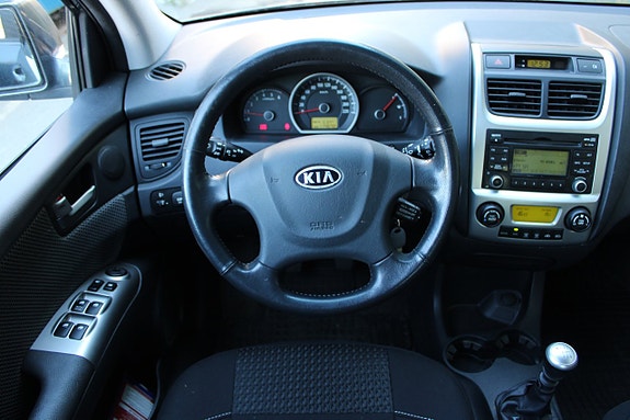 Kia Sportage 7 of 12