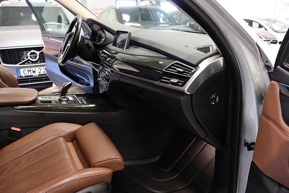 BMW X5 11 of 30