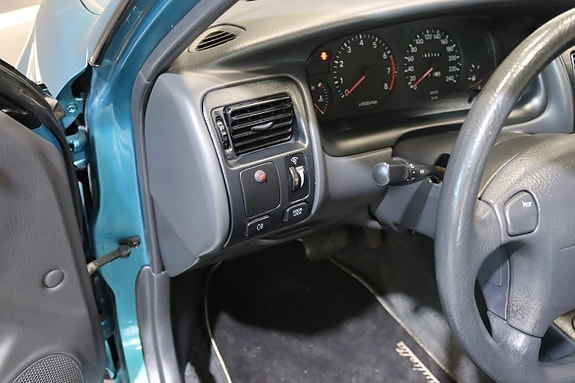 Toyota Corolla 18 of 20