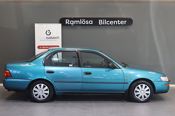 Toyota Corolla 7 of 20