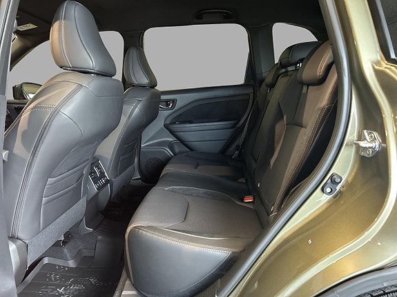 Subaru Forester 9 of 15