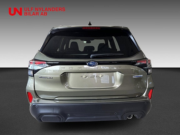 Subaru Forester 3 of 15