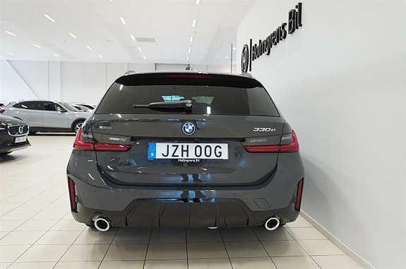 BMW 330e 6 of 22