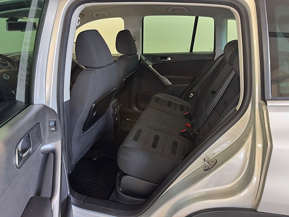 Volkswagen Tiguan 11 of 14