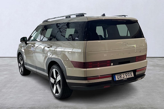 Hyundai Santa Fe 4 of 5