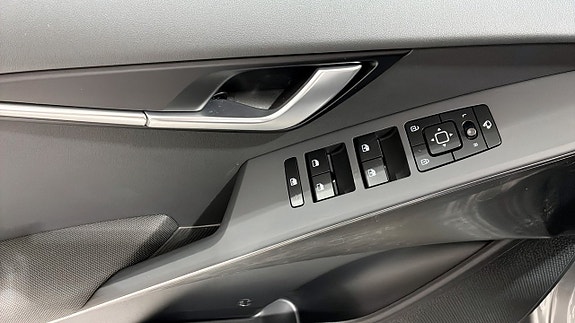 Kia Niro 5 of 12