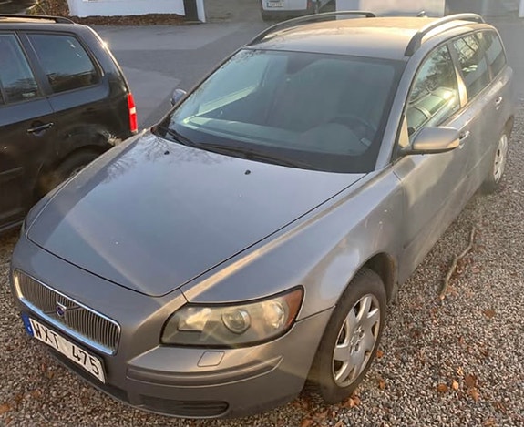 Volvo V50 4 of 10
