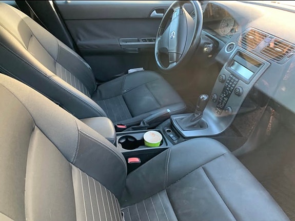 Volvo V50 6 of 10