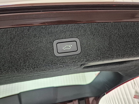 Volvo XC70 18 of 22