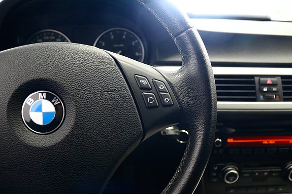 BMW 318i 12 of 19