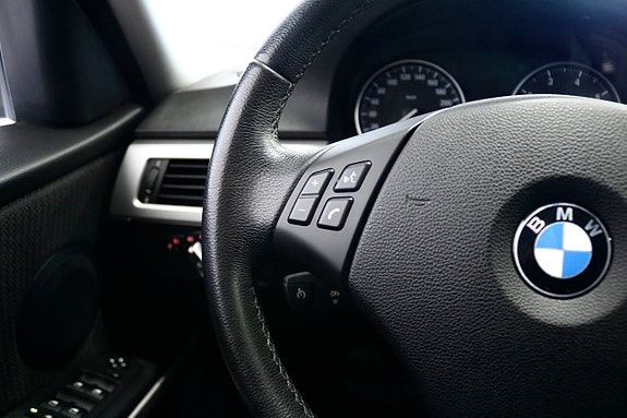 BMW 318i 13 of 19