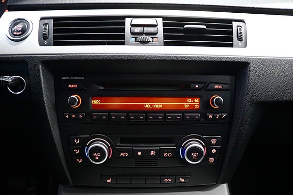 BMW 318i 15 of 19