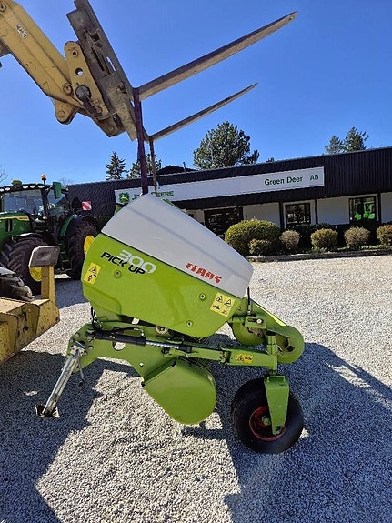 CLAAS 300 Pick Up