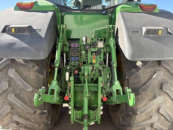 John Deere 7R 330 CommandPRO 4 of 6