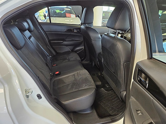 Mitsubishi Eclipse Cross 16 of 18