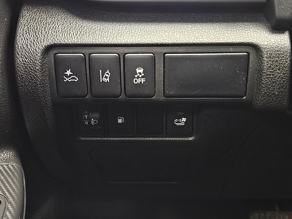 Mitsubishi Eclipse Cross 12 of 18
