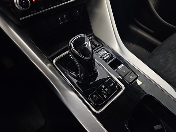 Mitsubishi Eclipse Cross 10 of 18