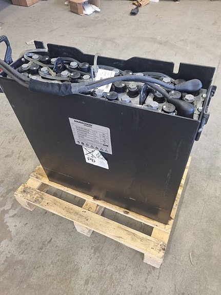 Begagnat truckbatteri 24V 300Ah