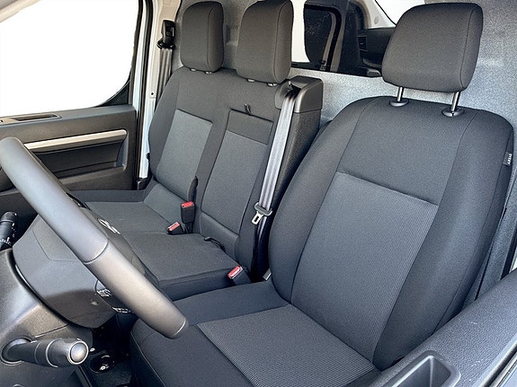 Opel Vivaro 9 of 14