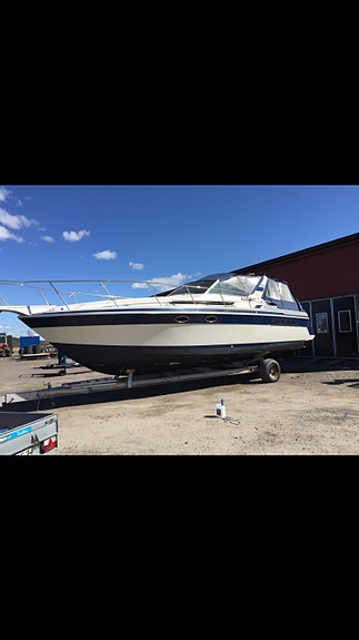 Wellcraft st tropez 32 f 3 of 3