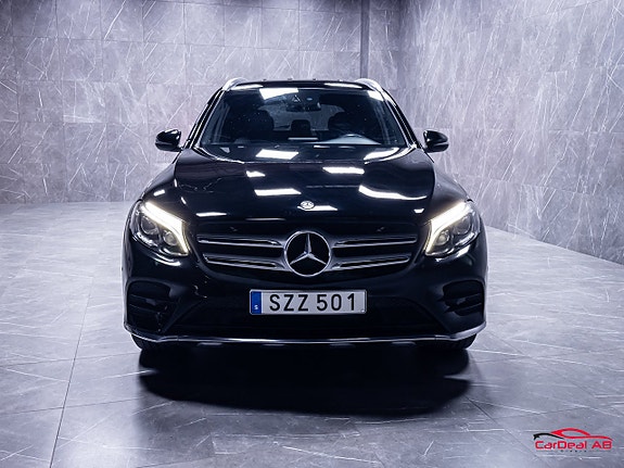 Mercedes-Benz GLC220 d 2 of 5