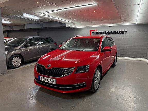 Skoda Octavia 3 of 5