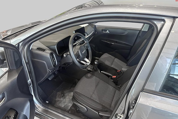 Kia Picanto 6 of 18
