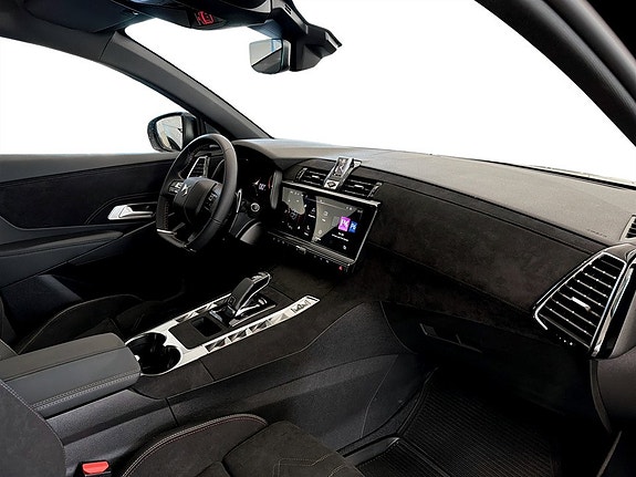 DS DS 7 Crossback 9 of 19