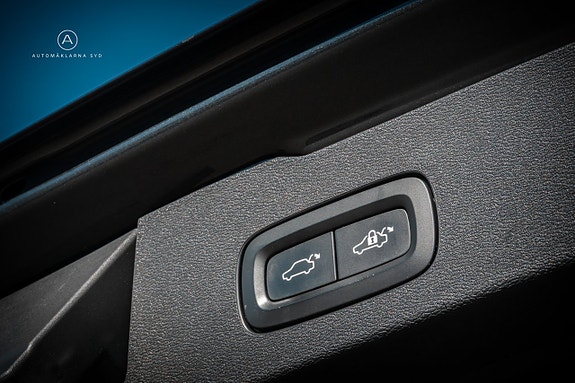Volvo V60 18 of 23