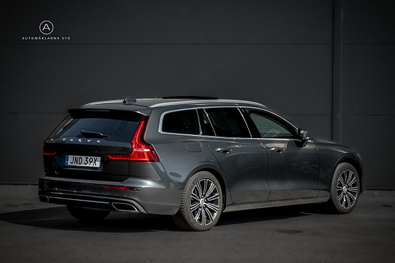 Volvo V60 21 of 23