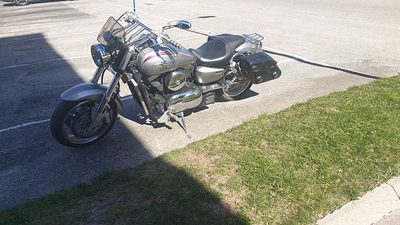 Kawasaki Vulcan 1500 Meanstreak 2 of 4