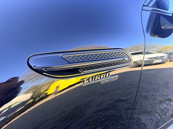 Mercedes-Benz AMG GT 43 29 of 30