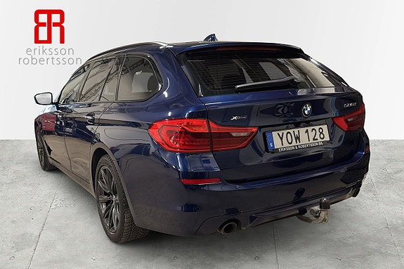 BMW 520d 3 of 5