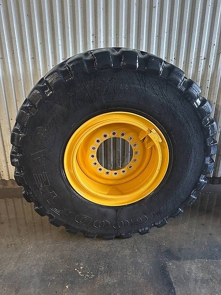Goodyear 4st beg 20,5R25 däck på fälg L70 L90 Volvo 6 of 9
