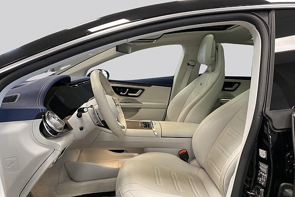 Mercedes-Benz EQE SUV 9 of 15
