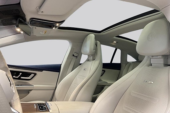 Mercedes-Benz EQE SUV 15 of 15