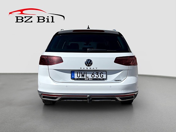 Volkswagen Passat Alltrack 5 of 5