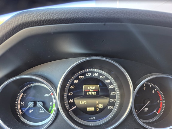 Mercedes-Benz E300 16 of 16