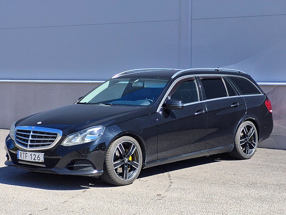 Mercedes-Benz E300 4 of 16
