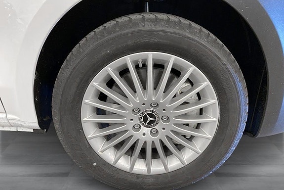 Mercedes-Benz eVito 112 12 of 14