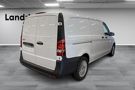 Mercedes-Benz eVito 112 6 of 14