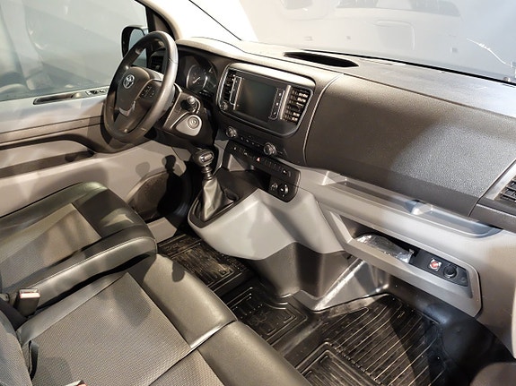 Toyota Proace 4 of 5