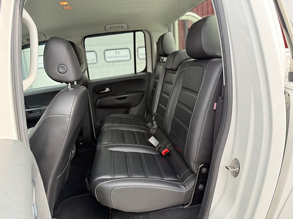 Volkswagen Amarok 18 of 27