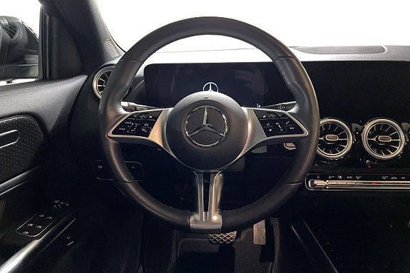 Mercedes-Benz EQA250+ 9 of 20