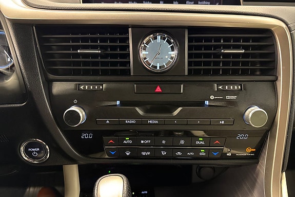 Lexus RX450h 19 of 26