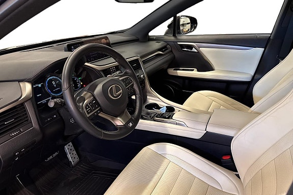 Lexus RX450h 7 of 26