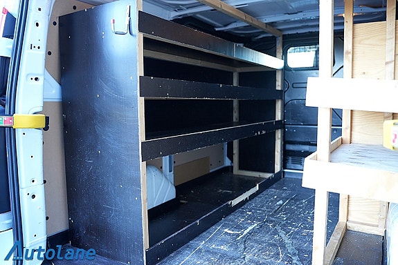 Ford Transit Custom 15 of 17