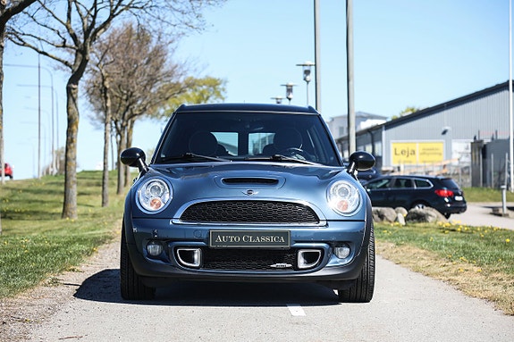 MINI John Cooper Works 3 of 5