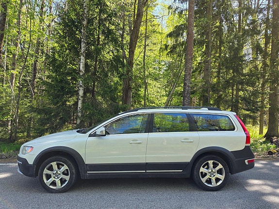 Volvo XC70 5 of 5