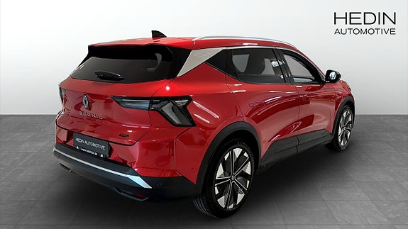 Renault Scenic E-Tech 2 of 5